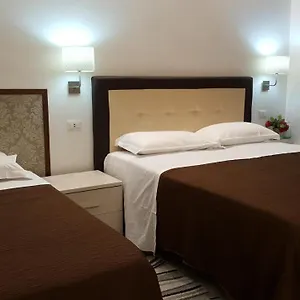 https://sol-romae.it-romehotels.com